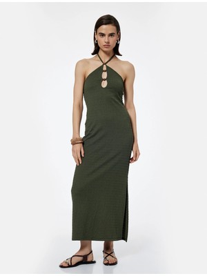 Koton Bürümcük Kumaş Slim Fit Boncuk Detaylı Halter Yaka Maxi Elbise