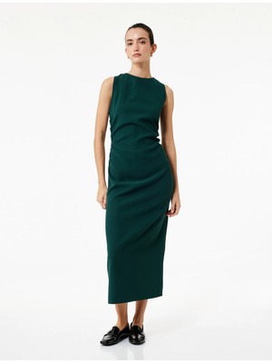 Krep Kumaş Drape Detaylı Yırtmaçlı Kolsuz Bisiklet Yaka Midi Kalem Elbise