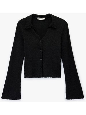 Koton Slim Fit Uzun Kollu Düğmeli Dokulu Klasik Yaka Bluz