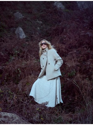 Koton x Şahika Ercümen - Dokulu Asimetrik Kesim Midi Etek