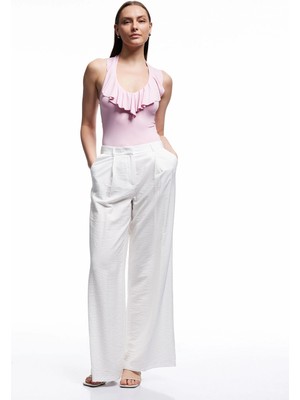 Koton Sandy Kumaş Slim Fit V Yaka Fırfırlı Bodysuit