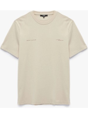 Koton Regular Fit Kısa Kollu Bisiklet Yaka Etiket Detaylı Pamuklu Baskılı Tişört