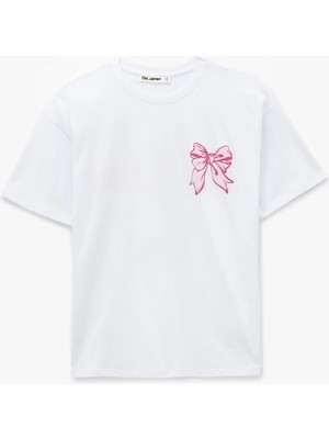 Koton Kısa Kollu Bisiklet Yaka Fiyonklu Arkası Baskılı Oversize Tişört