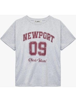 Koton Kısa Kollu Kolej Baskılı Bisiklet Yaka Oversize Tişört