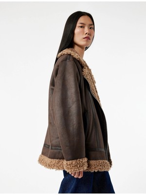 Koton Uzun Kollu Fermuarlı Cepli Peluş Yaka Deri Görünümlü Biker Ceket