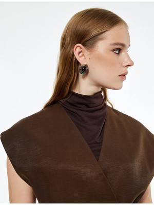 Koton x Melis Ağazat - Rahat Kalıp Kruvaze Bağlama Detaylı Yelek