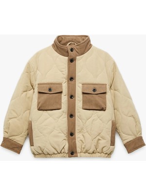 Uzun Kollu Cep Detaylı Dik Yaka Kapitone Ceket