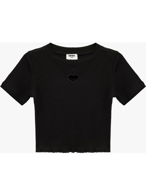 Koton Pamuklu Kısa Kollu Kalp Pencere Detaylı Crop Tişört