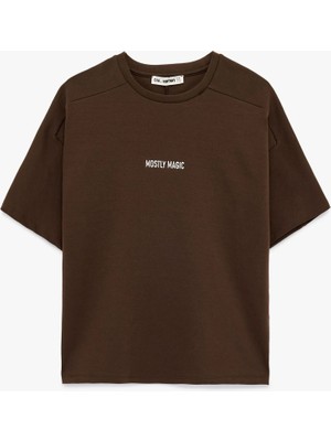 Koton Kısa Kollu Bisiklet Yaka Nakışlı Oversize Tişört