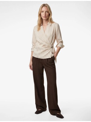 Koton Uzun Kollu Aksesuarlı Yandan Bağlama Detaylı Kruvaze Çizgili Gömlek