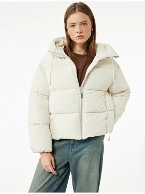 Koton Rahat Kalıp Fermuarlı Kapüşonlu Kapitoneli Dik Yaka Şişme Mont