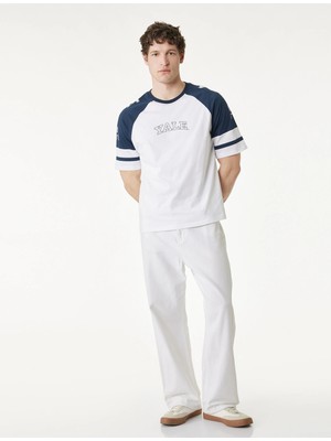 Koton Rahat Kalıp Renk Bloklu Bisiklet Yaka Pamuklu Kısa Kollu Baskılı Yale Lisanslı Tişört