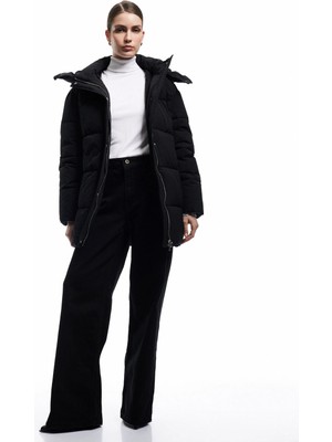 Koton Çıkarılabilir Kapüşonlu Uzun Kollu Cepli Su Itici Fermuarlı Şişme Mont