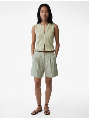 Koton Fırfırlı Düğmeli Bisiklet Yaka Triko Yelek