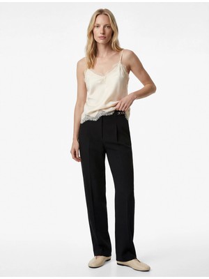 Koton Pile Detaylı Metal Aksesuarlı Havuç Pantolon