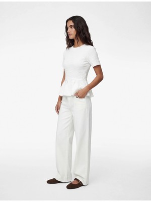 Koton Slim Fit Bisiklet Yaka Kısa Kollu Dokulu Peplum Bluz