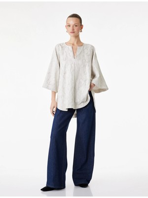 Koton Yuvarlak Kesik Yaka 3/4 Geniş Kol Metalik Iplik Detaylı Desenli Parıltılı Tunik