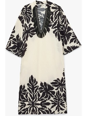 Koton Uzun Kollu Floral Desenli Püskül Detaylı V Yaka Uzun Viskon Tunik