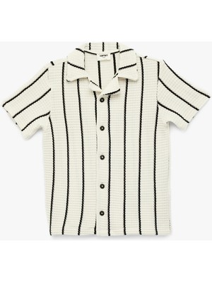 Koton Pamuklu Düğmeli Kısa Kollu Çizgili Polo Yaka Tişört