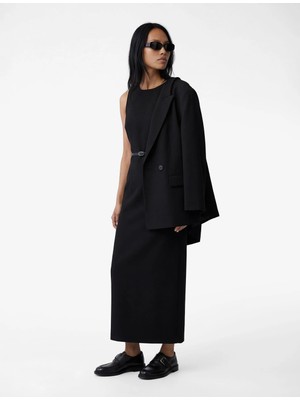 Koton Kemer Detaylı A Kesim Slim Fit Kolsuz Bisiklet Yaka Midi Elbise