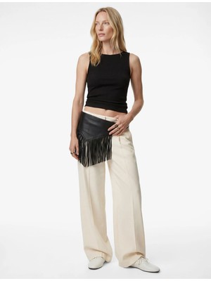 Koton Pamuklu Slim Fit Kolsuz Kayık Yaka Bluz