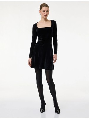 Koton Uzun Kollu Kare Yaka Mini Kadife Elbise