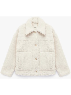 Koton Düğmeli Uzun Kollu Cep Detaylı Klasik Yaka Peluş Ceket