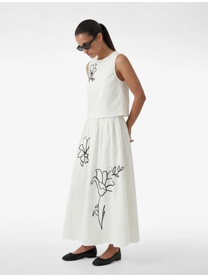 Koton Keten Karışımlı Bisiklet Yaka Kolsuz Çiçekli Crop Bluz