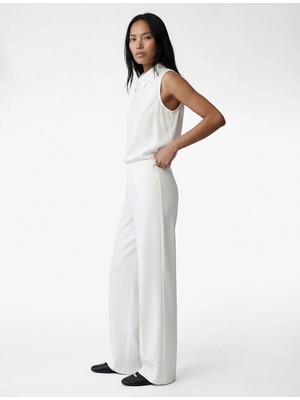 Koton Asimetrik Yaka Kolsuz Metal Detaylı Bluz