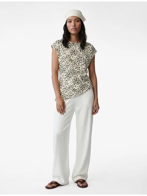 Koton Drape Detaylı Kayık Yuvarlak Yaka Kolsuz Desenli Bluz