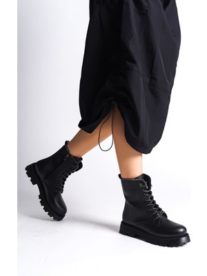 DMR Elegance Pamela Bağcıklı Fermuarlı Ortopedik Taban Taşlı Kadın Bot Cst - Siyah