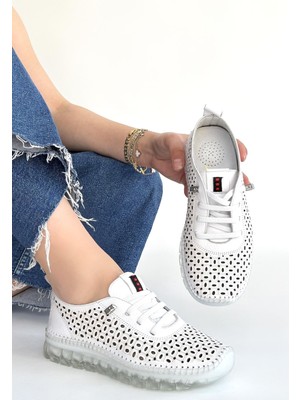 buğrahayalin Otja Beyaz Deri Lazerli Bağcıklı Spor Ayakkabı
