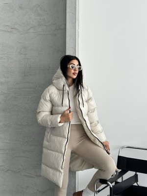 Belirtilmemiş Kadın Jel Dolgu Kapüşonlu Fermuarlı Uzun Şişme Mont 251011