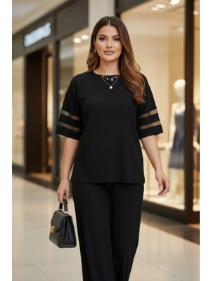 Mossta Tül Detaylı Kısa Kollu Bluz ve Geniş Paça Pantolon Takım - Siyah