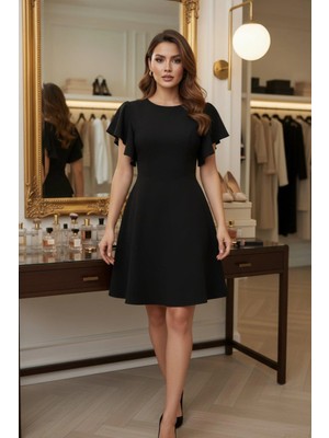 Mossta Bisiklet Yaka Volan Kol Mini Krep Elbise - Siyah