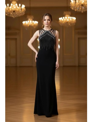 Mossta Asimetrik Askılı Taş Detaylı Balık Abiye Elbise - Siyah