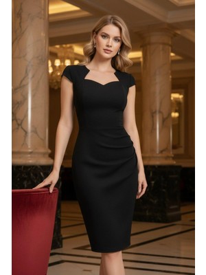 Mossta Kalp Yaka Drapeli Ithal Krep Elbise - Siyah