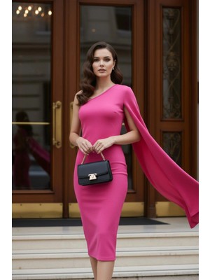 Mossta Tek Omuz Pelerin Detaylı Midi Boy Davet Elbisesi - Pembe