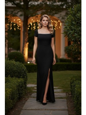 Mossta Kare Yaka Sim Detaylı Uzun Ithal Krep Elbise - Siyah