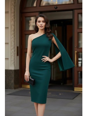 Mossta Tek Omuz Pelerin Detaylı Midi Boy Davet Elbisesi - Yeşil