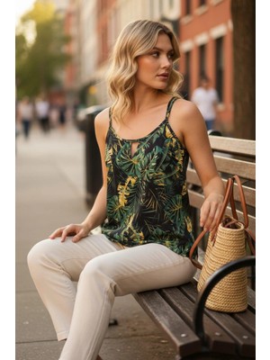 Mossta Ince Askılı Rahat Kesim Desenli Süprem Bluz - Yeşil