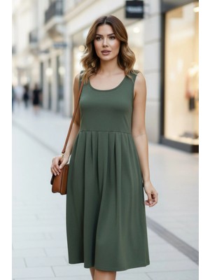 Mossta Yuvarlak Yaka Belden Pileli Kolsuz Aerobin Elbise - Yeşil