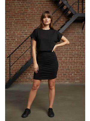 Mossta Bisiklet Yaka Cepli ve Büzgülü Viskon Elbise - Siyah