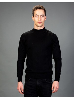 Tudors Erkek Standart Fit Normal Kesim Yarım Balıkçı Yaka Düz Siyah Triko Kazak