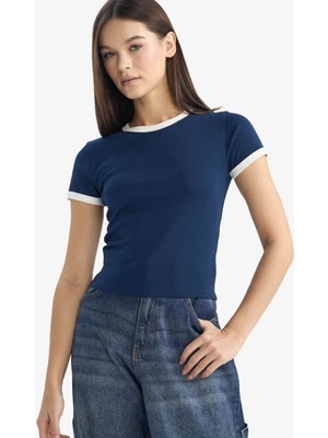 Defacto Fıtted Bisiklet Yaka Ribana Lacivert Kadın T-Shirt F9823AX/NV248