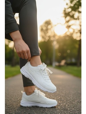 Enoch Kadın Destekleyici Arka Katmanlı ve Esnek Tabanlı Spor Ayakkabı
