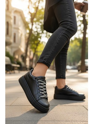 Enoch Kadın Mikro Taş Işlemeli Dil Detaylı ve Kalın Tabanlı Spor Ayakkabı