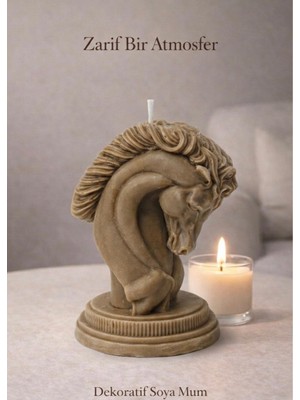 Waxera Çikolata Kokulu At Büstü Mum – %100 Doğal Soya Wax Dekoratif Heykel Tasarım