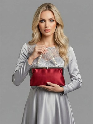 Biçanta Bordo Renk Saten Yumuşak Deri Metal Taşlı Inci Detaylı Zincir Askılı Kristal Taşlı Kadın Abiye Çanta