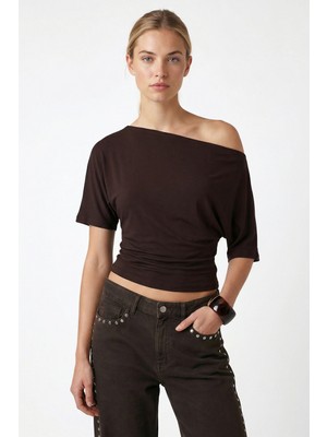 Ritnice Kadın Germa Asimetrik Omuz Detay Kahverengi Bluz